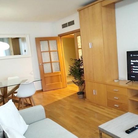 Aeropuerto Ifema Wanda Cr Apartman Madrid Kültér fotó